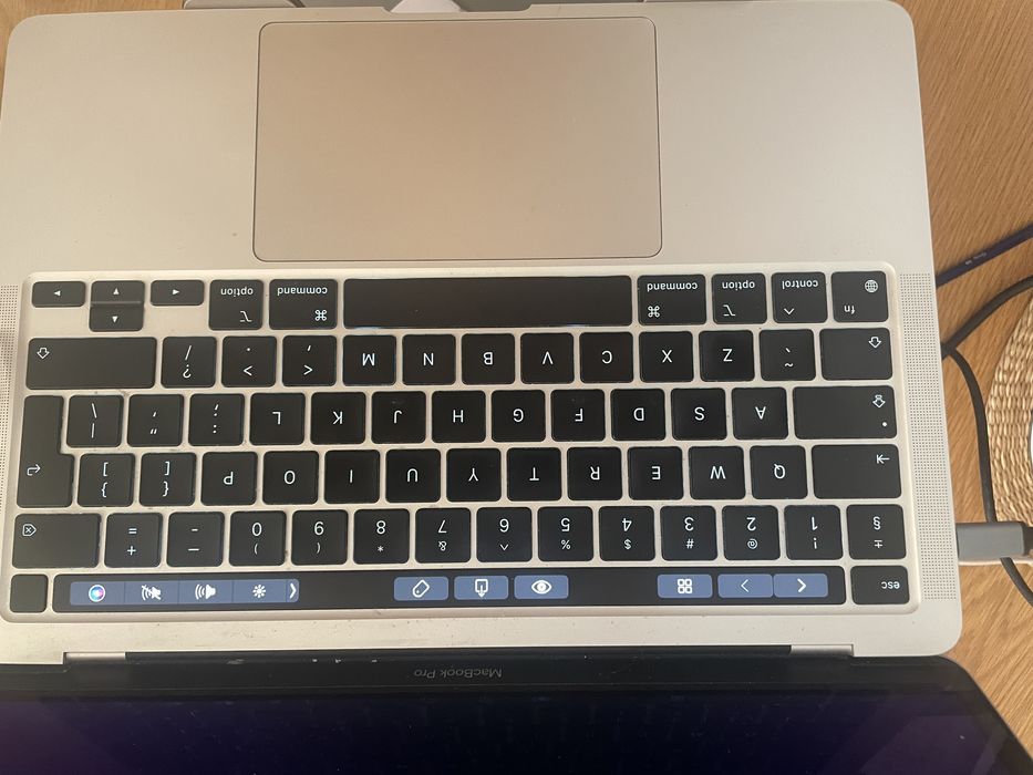 Komputer stacjonarny MacBook Pro M1 13”