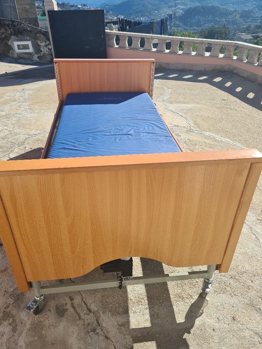 Cama articulada elétrica