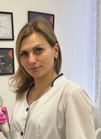 Шугаринг/ коррекция формы и покраска бровей в Саксаганском районе