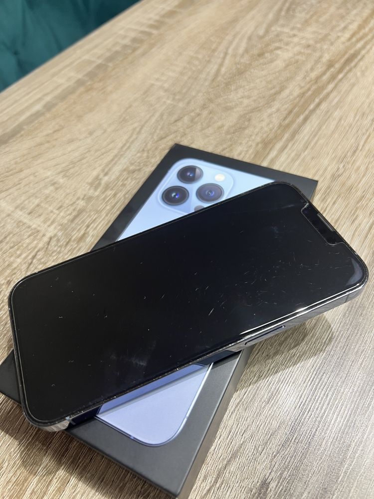 Iphone 13 pro stan idealny