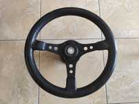 Volante desportivo c/símbolo Mercedes