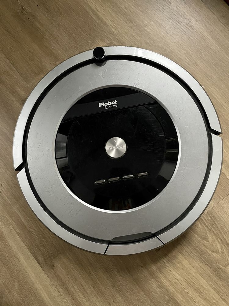 IRobot Roomba 886 - robot sprzątający