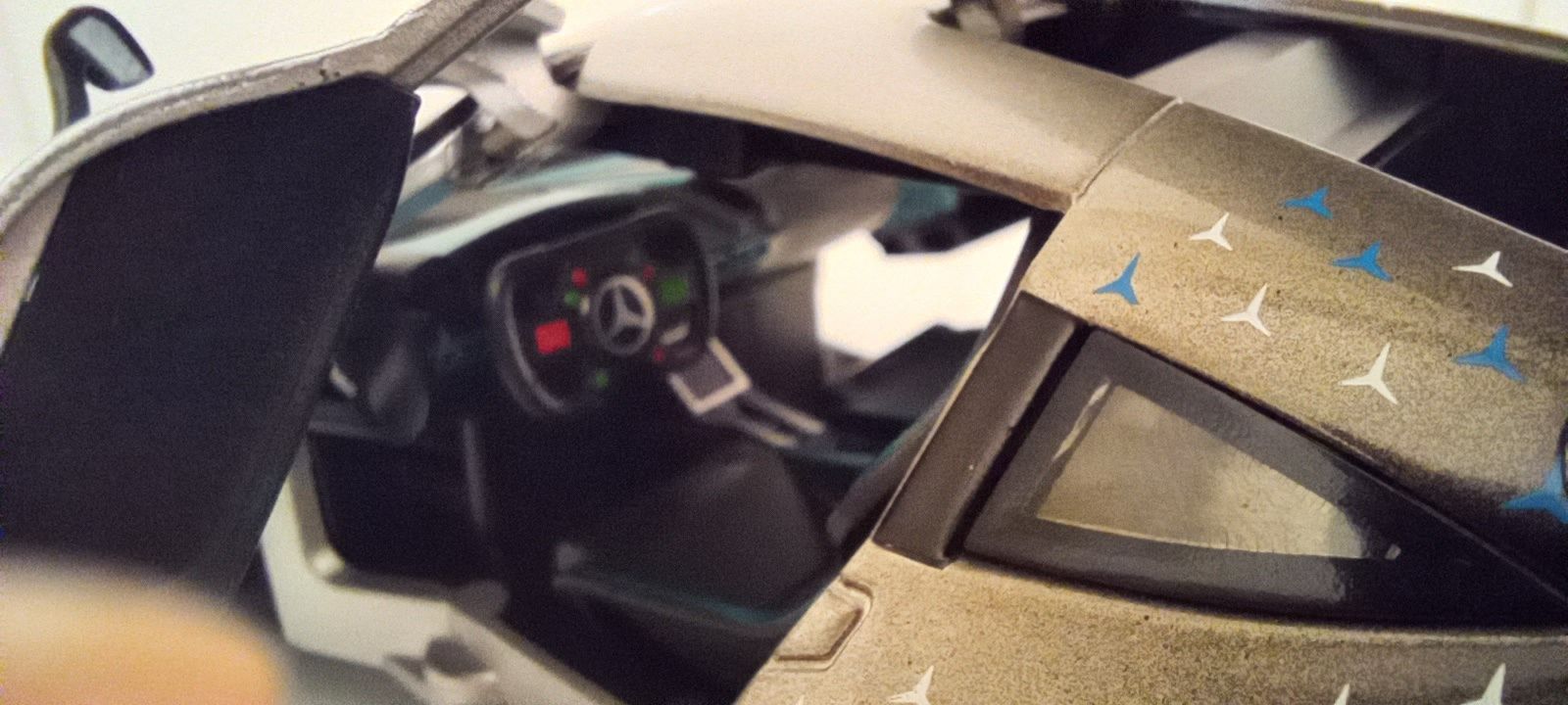 Miniatura Mercedes AMG One