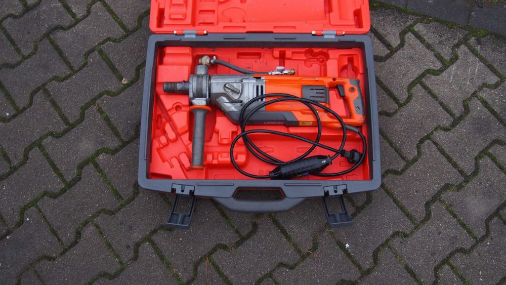 HUSQVARNA DM 220 DM220 Wiertnica elektryczna Walizka Fv23%