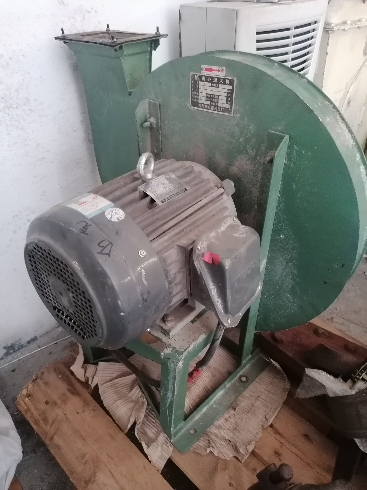 Wentylator transportowy odciąg wyciąg z Niemiec 5,5 kW