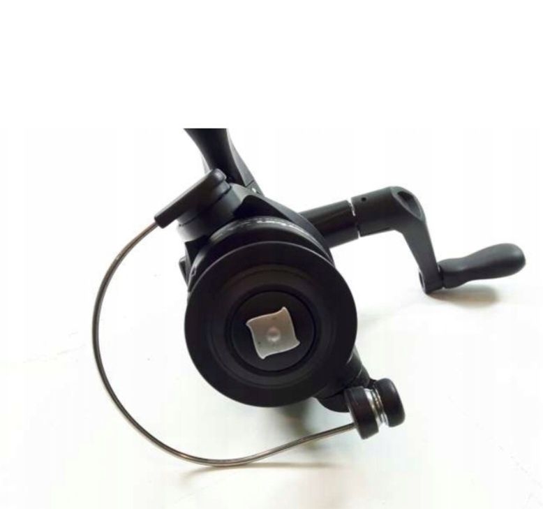 Kołowrotek Caperlan Essential Feeder