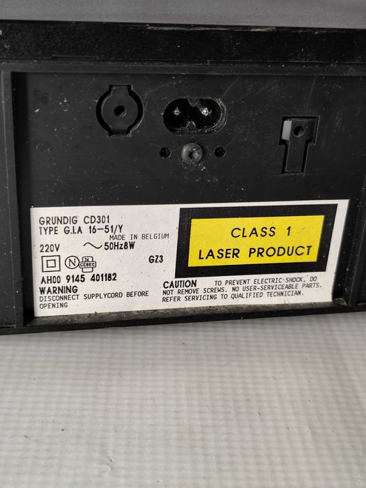 Cd player Grundig CD 301 odtwarzacz kompaktowy