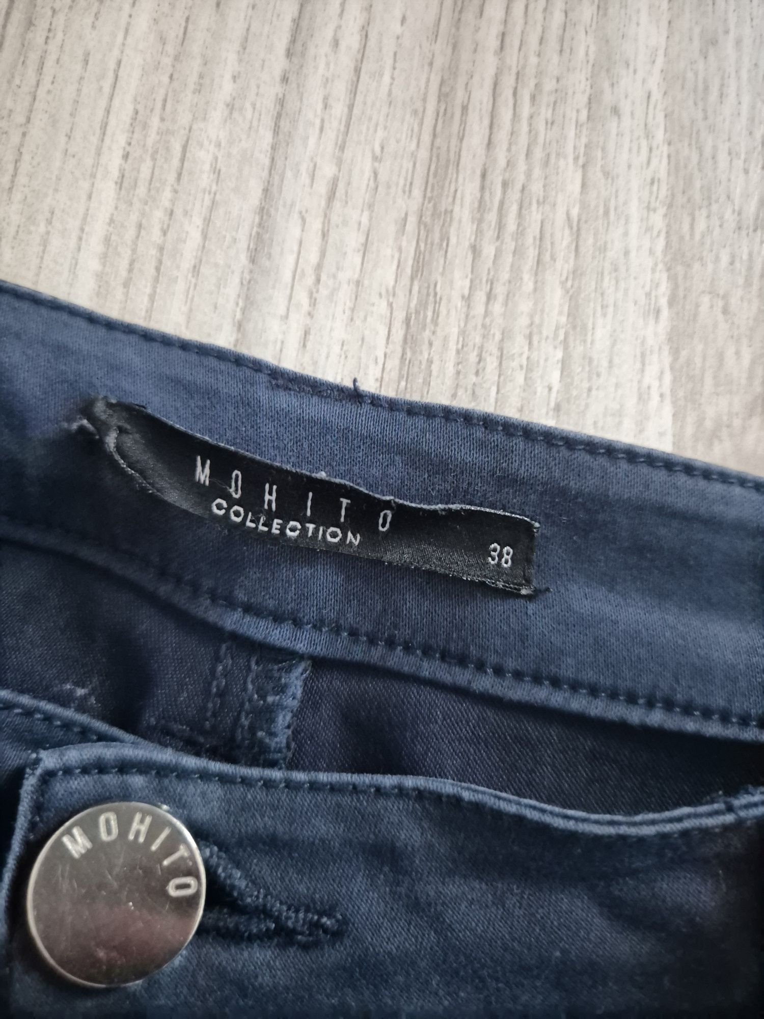 Spodnie jeans mohito collection rozmiar 38