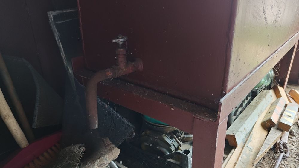 Бак металевий 430 л, в наявності 2 шт.