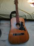 Gitara klasyczna akustyczna