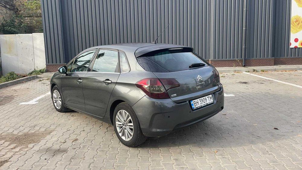 Citroën C4 2012р. Дизель 1,6. Старт-стоп.