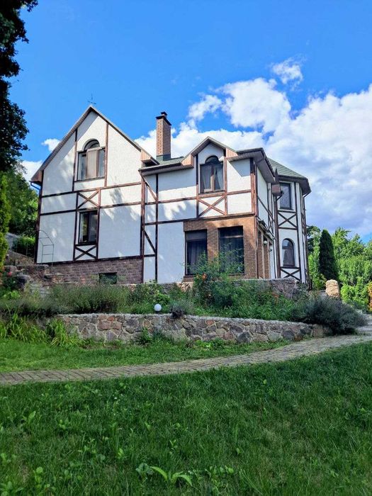 Продаж - стильний будинок. Тихе місце. Підгірці –20 хв до М Видубичі.