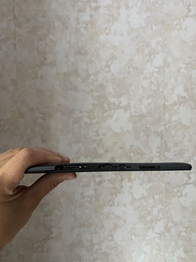 планшет Lenovo Tab