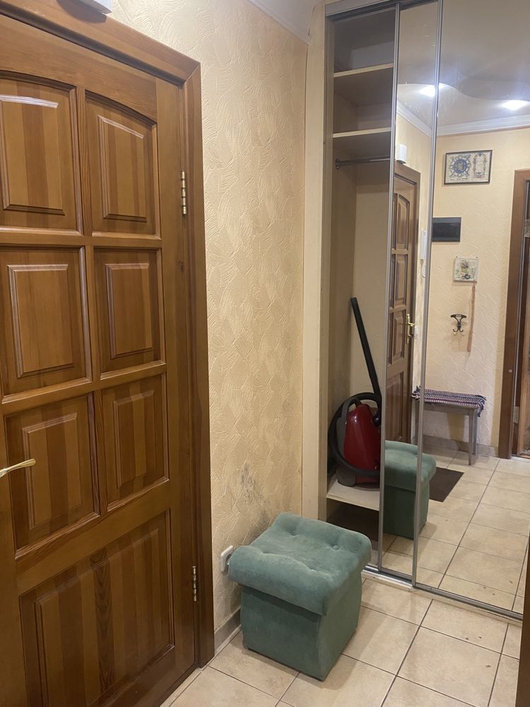 Здам 1 к.кв м.Лівобережна-10 хв.Березняки.вул.Бучми