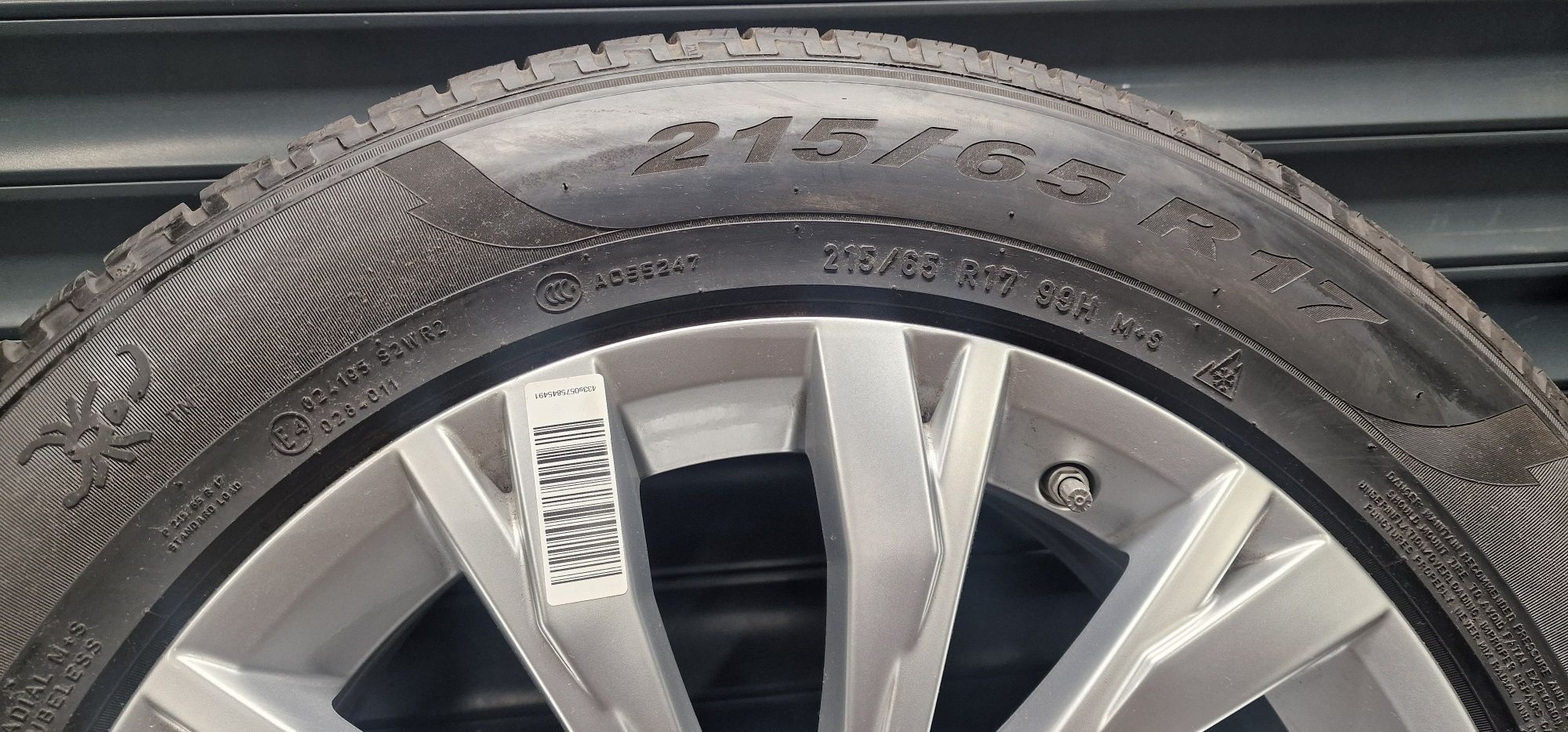 Nowe Koła zimowe VW TIGUAN II   Pirelli 215 65 R17