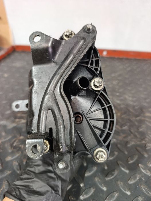 Separador de óleo Mercedes A170 A 668 010 00 62