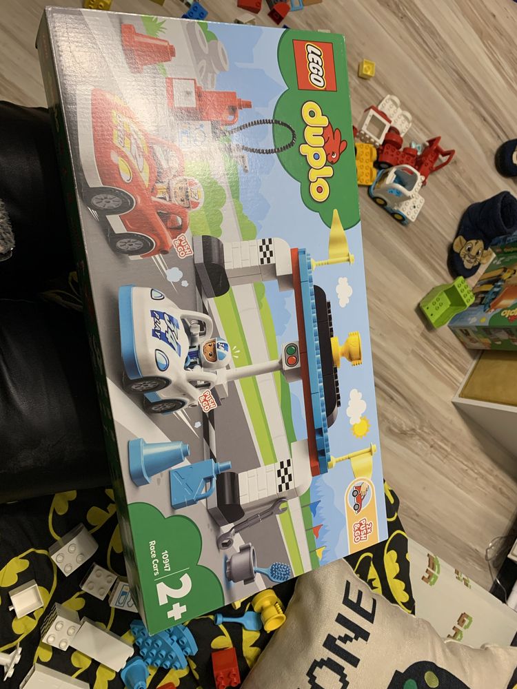 Lego duplo 10947 Race Cars samochody wyścigowe