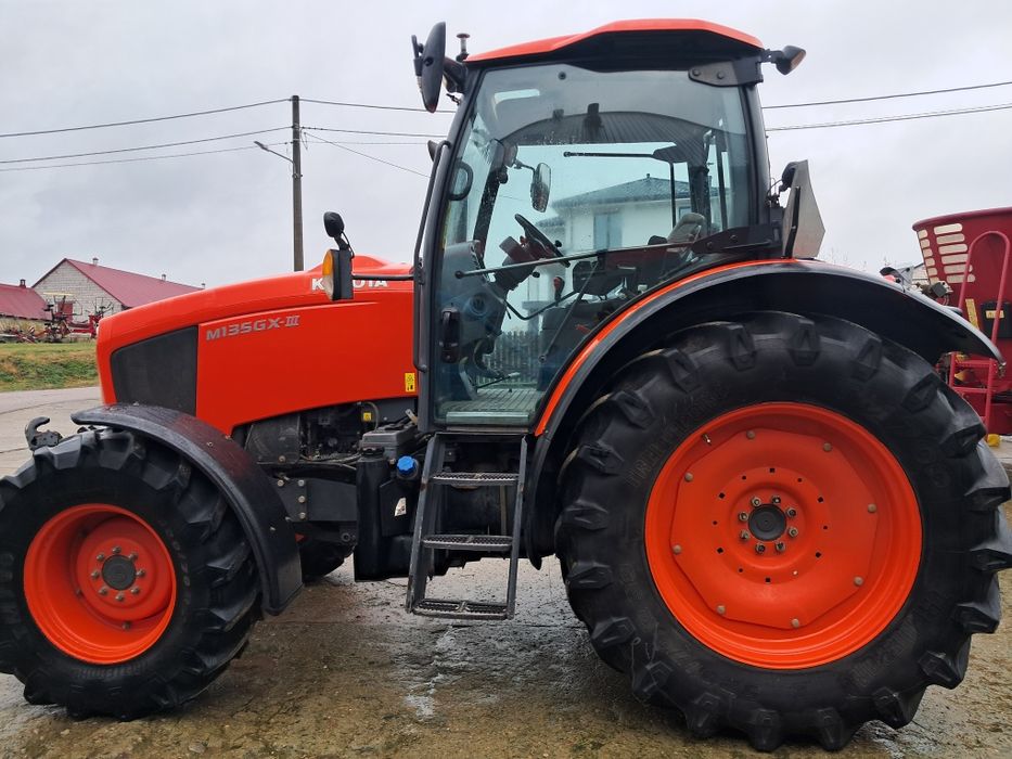 Ciągnik KUBOTA M 135 GX-III. Stan BDB ! 5500 MTH !