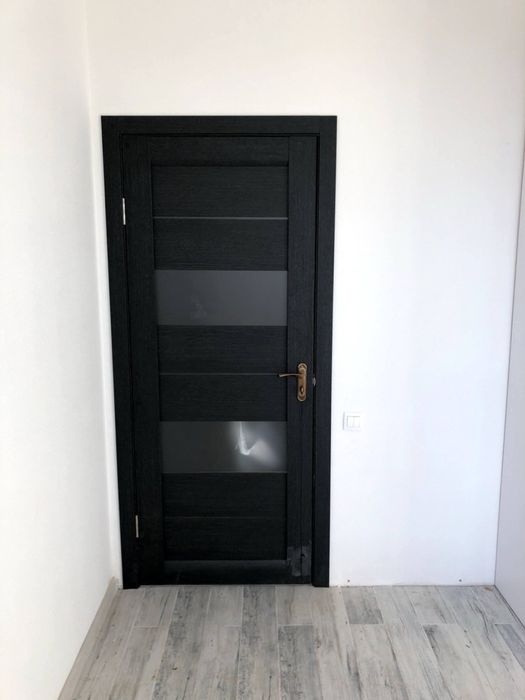 Продаємо та встановлюємо міжкімнатні та вхідні двері!