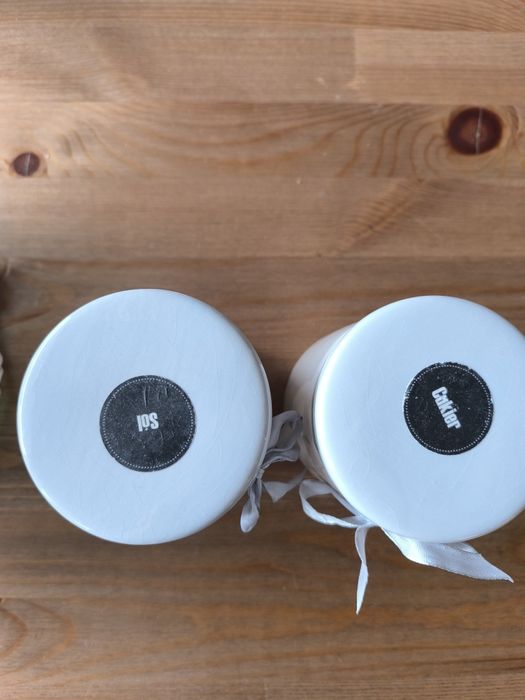 Pojemniki na sól i cukier za darmo