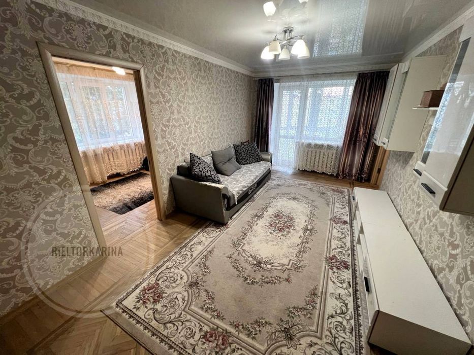 Космонавтів/зуп. Рассвет Продаж 2к квартири на 3 поверсі з 3