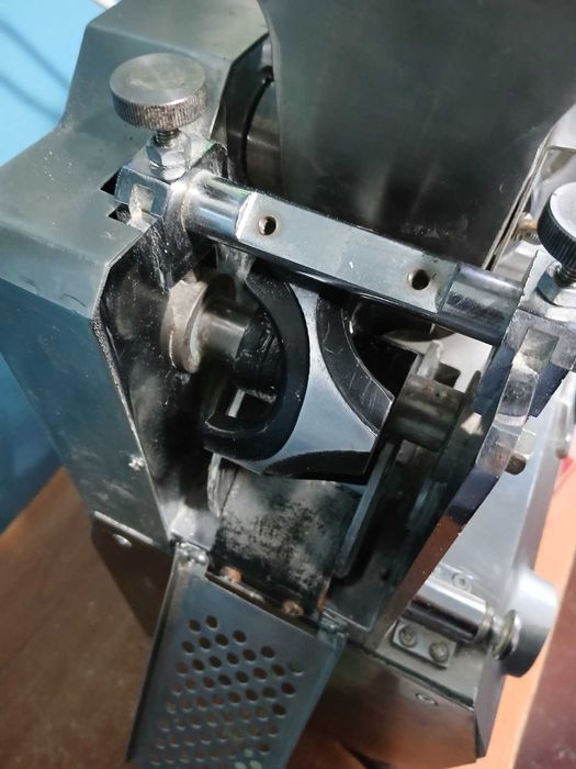 Модернизированный пельменный аппарат JGT (JGL) -60