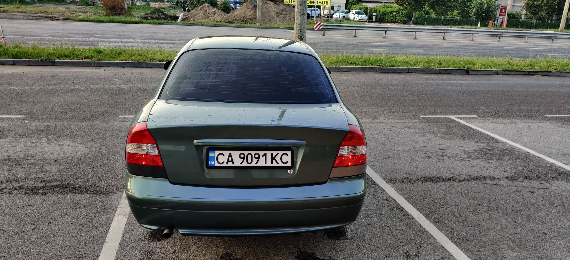 Daewoo Nubira II 2 літри