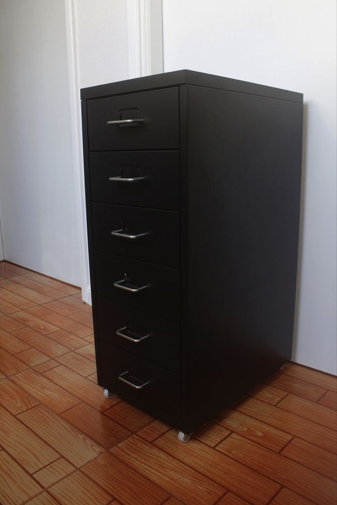 Movel metalico Helmer Ikea