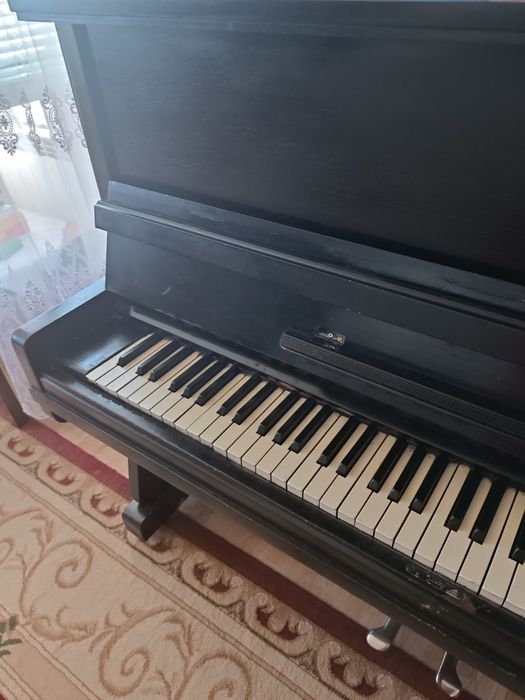 Продам піаніно "Україна"