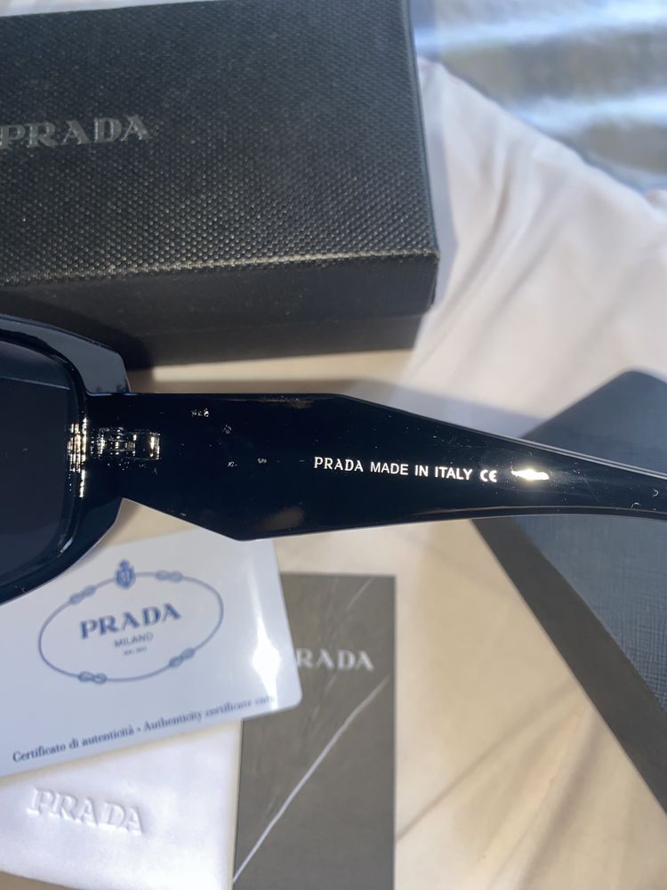 Prada Symbole sunglasses (originais)