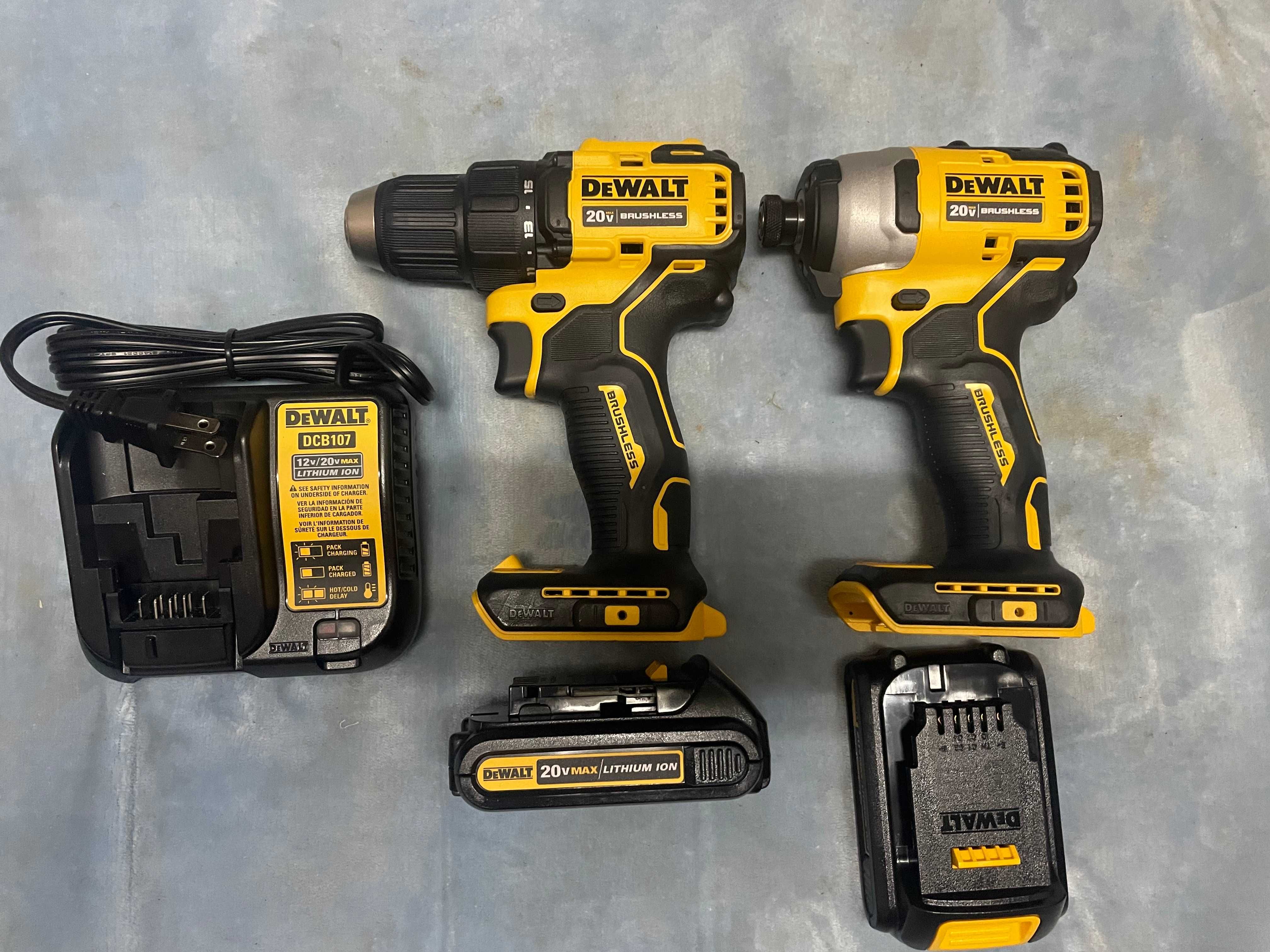 Sprzedam zestaw z USA  Dewalt