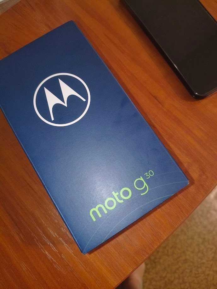 Смартфон Motorola G30 6/128GB, NFC, б/у