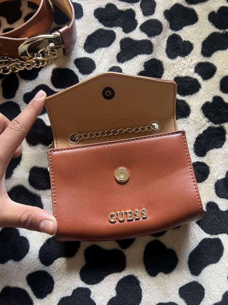 Mala GUESS estilo Pochete