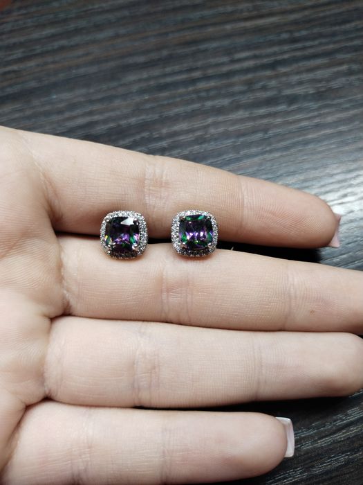 Серьги бижутерия