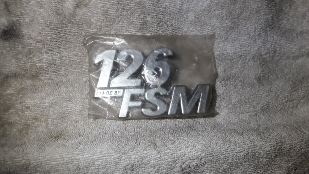 Emblemat 126 FSM srebny do 126p