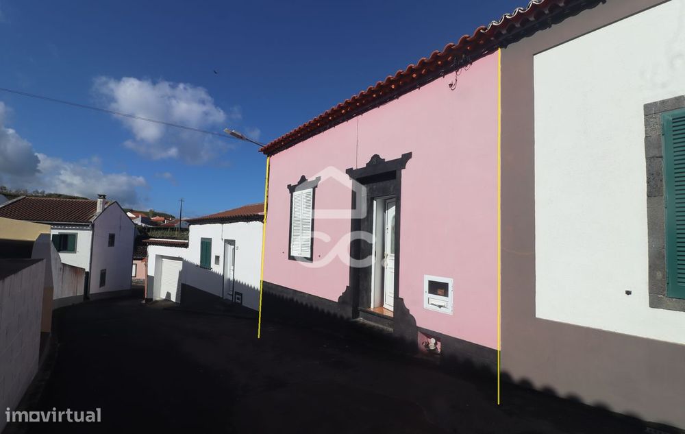 Moradia com 2+1 Quartos - Fenais da Ajuda - Ribeira Grande
