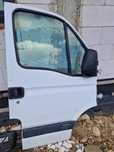 Dzwi master movano 2.5 bdb stanie renault na części