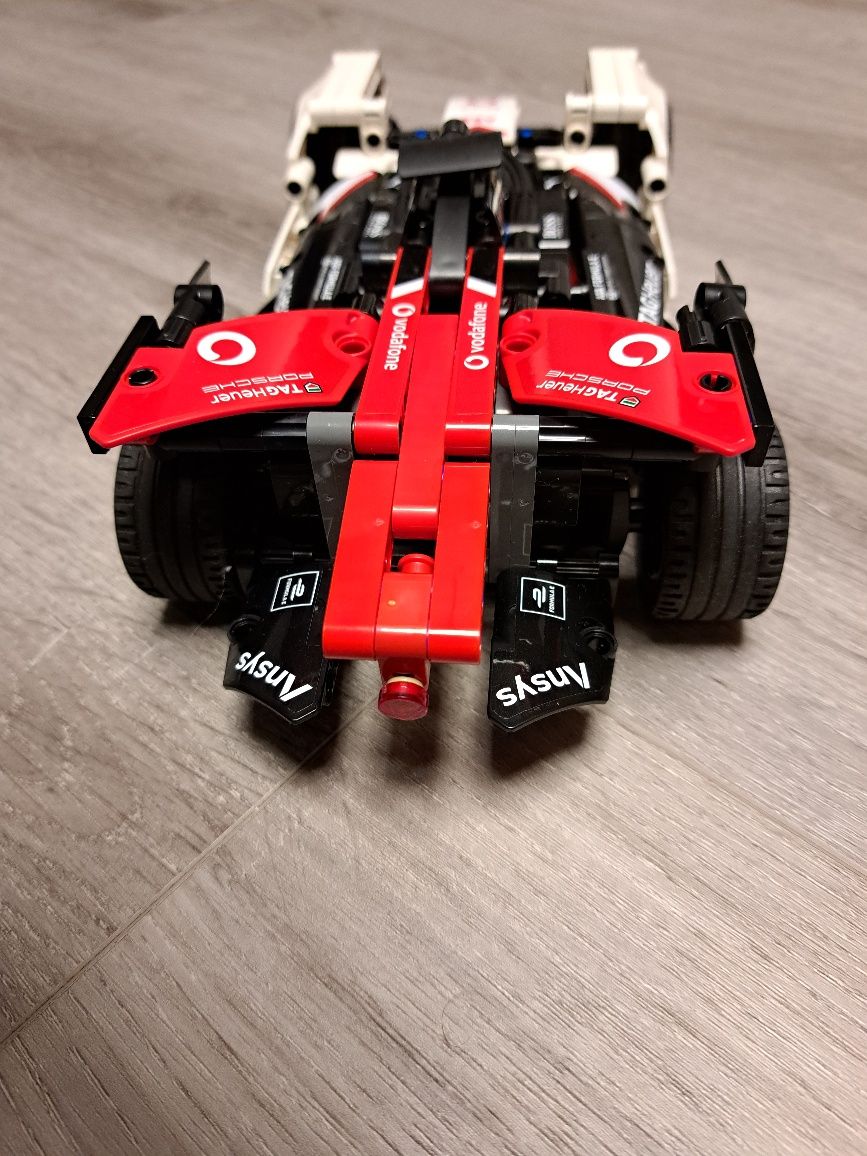 Porche 99x formuła e Lego 42137