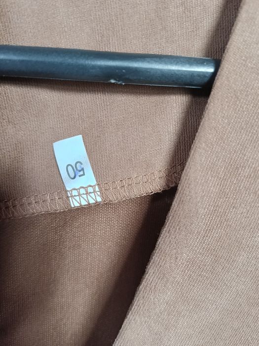 Сукня жіноча бежево-коричнева