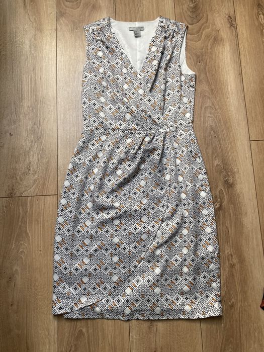 Elegancka sukienka H&M xs 34 biała w geometryczny wzór