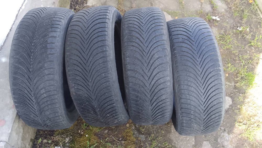 Шини 205/55/17 мішелін алпін 5 зима