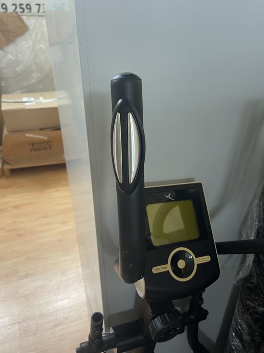 Elítica Damyos FC700