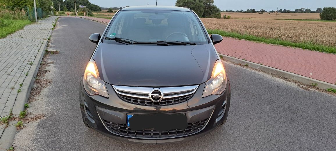 Opel Corsa D lift 2014 rok 1.4 Benzyna 5 drzwi Niski przebieg Niemiec