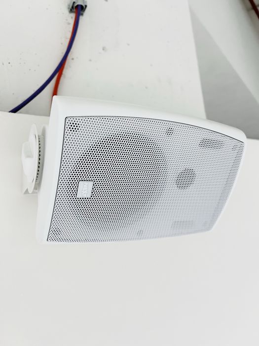 Instalação, Manutenção e Venda - Colunas Som Teto