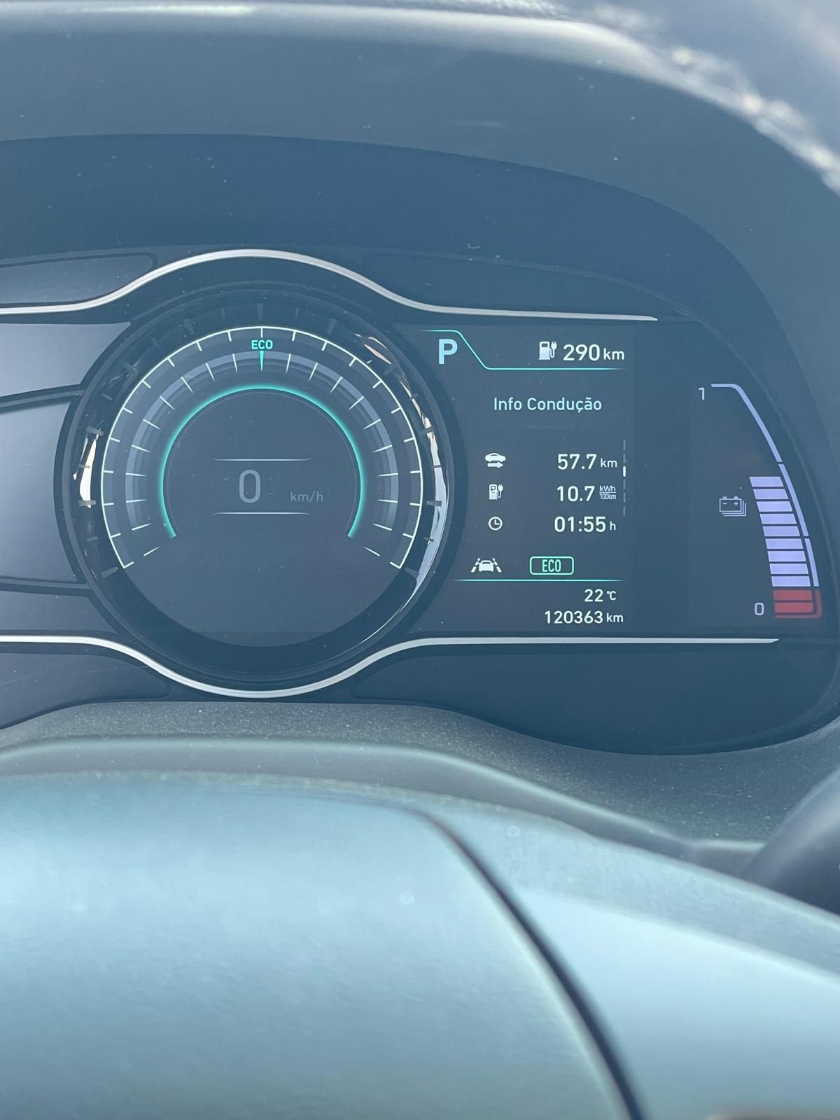 Hyunday  kauai   64 Kwh