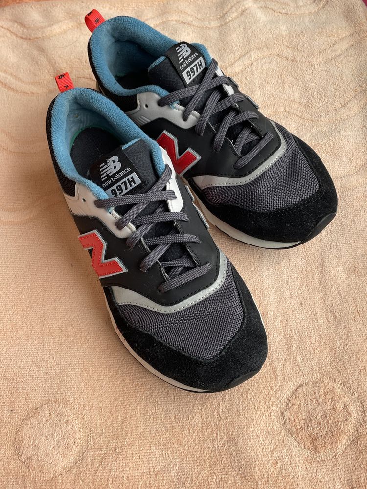 new balance 997h cinza azul e vermelha 37.5