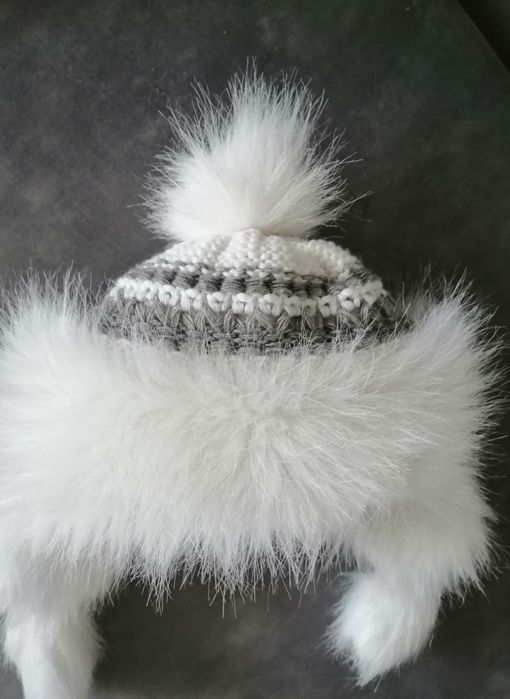 Śliczna czapka uszatka damska Starling