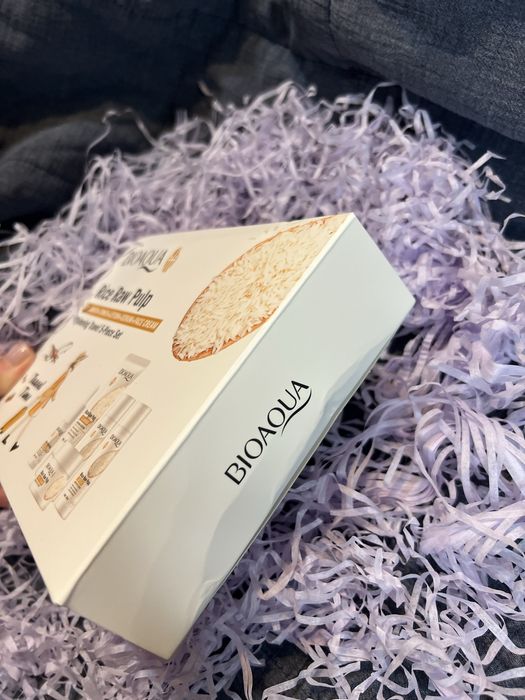 набір догляду за шкірою BIOAQUA Rice Raw Pulp 5-Piece Set.