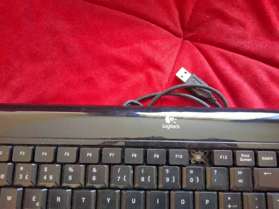 Teclado + Rato (Logitech/Asus) – Oportunidade!