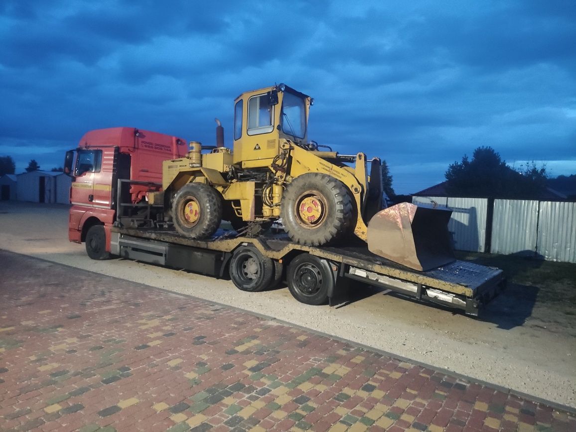 TRANSPORT, przewóz ciągników i maszyn budowlanych Wieluń Laweta 16 ton